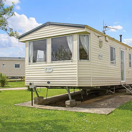 Tencreek Looe Room photo